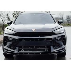 Seat Cupra Formentor Mk1 FL 2024+ - Tampon Lipi/Ön, A Plus Cupra V1 Stil, Piano Black Parlak Ürün Yüzeyi, Vakum