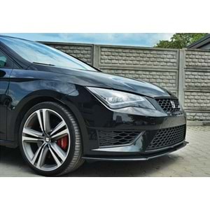 Seat Leon Mk3 2012+ - Tampon Lipi/Ön, B Plus, Cupra/FR V1 Stil, Piano Black Ürün Yüzeyi, Vakum