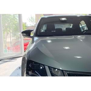 Skoda Octavia Mk3 2013+ - Ayna Kapağı Batman V1 Stil Yapıştırma, Piano Black Ürün Yüzeyi ABS Set