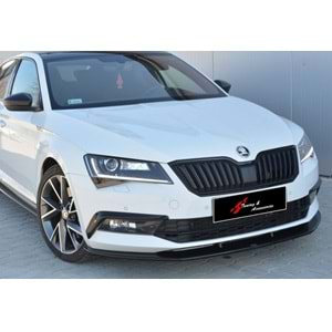 Skoda Superb Mk3 2015+ - Ön Tmpn. Kaşı Touch , Piano Black Ürün Yüzeyi, Vkm.