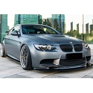 BMW E92 2007+ - Marşpiyel Alt Çıta B Plus M3 V1 Stil 3 mm, Piano Black Ürün Yüzeyi, Vkm., Set