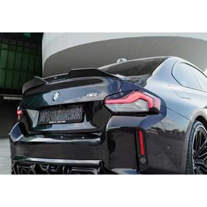 BMW G87 M2 2023+ - Spoiler, A Plus M2 Cap V1 Stil, Bagaj üzeri, Çift Taraflı Piano Black Parlak Ürün Yüzey, Vakum
