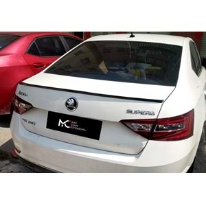 Skoda Superb Mk3 2015+ - Spoiler Oem V2 Stil Anatomik Bagaj Üzeri, Piano Black ABS