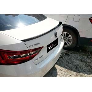 Skoda Superb Mk3 2015+ - Spoiler Oem V2 Stil Anatomik Bagaj Üzeri, Piano Black ABS