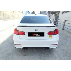 BMW F30 2012+ - Spoiler M4 V2 Stil Bagaj Üzeri, Piano Black Boyalı Ürün Yüzeyi ABS