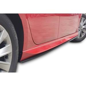 Seat Leon Mk3 2012+ - Marşpiyel Çıta/Alt Yan Performance V1 Stil, Piano Black Ürün Yüzeyi, Vakum, Set