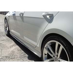 VW Golf Mk7 2012+ - Marşpiyel Çıta/Yan Alt, B Plus Performance V1 Stil, Piano Black Parlak Ürün Yüzeyi, Vakum, Set