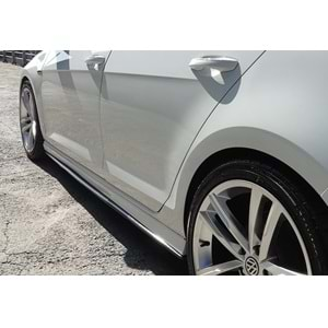 VW Golf Mk7 2012+ - Marşpiyel Alt Çıta Performance 2 mm, Piano Black, Vakum Set