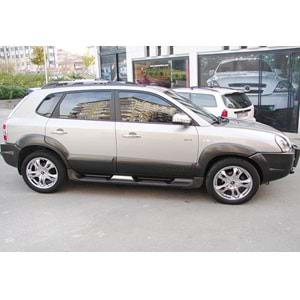 Hyundai Tucson 1 2004+ - Basamak Oem V2 Stil, Krm. TPE Kaydırmaz Yüzey Mat Füme Boyalı ABS Ürün Yapısı Set