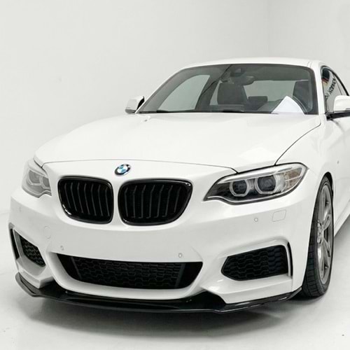 BMW F22 2013+ - Tampon Splitter/Ön, A Plus Kerscher V1 Stil, Piano Black Parlak Ürün Yüzeyi, Vakum