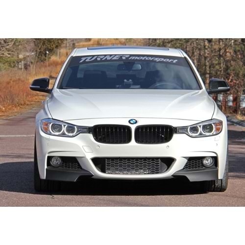 BMW F30 2012+ - Tanpon Flap/Ön, M Performance V1 Stil, Piano Black Ürün Yüzeyi, Vakum, Set