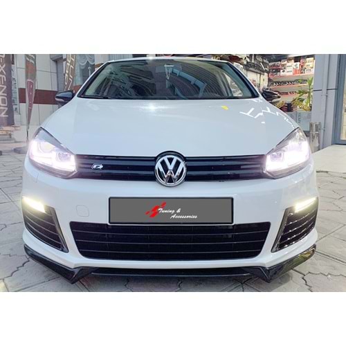 VW Golf Mk6 2008+ - Tampon Lipi/Ön, B Plus R V1 Stil, 3 Parça, Piano Black Ürün Yüzeyi, Vakum