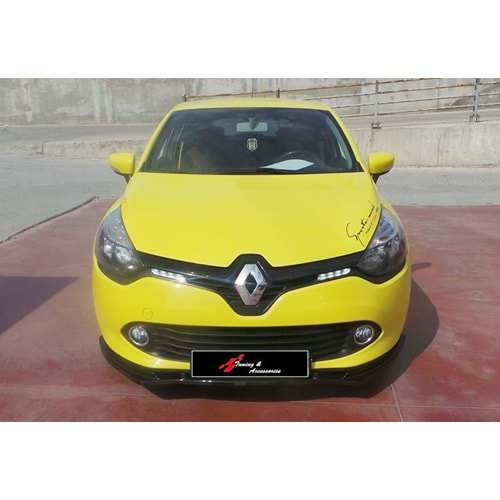 Renault Clio 4 2012+ - Ön Lip Basic 2 mm, Piano Black Vakum