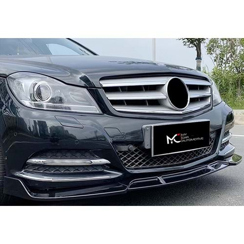 M. Benz W204 2007+ - Ön Lip Kanatlı Brabus Stil 3 Parça, Piano Black Boyalı Ürün Yüzeyi ABS