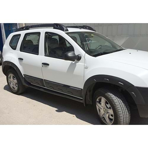 Dacia Duster 1 2009+ - Protector Body Kit A Plus+ Off Road Stil, Mat Siyah Ürün Yüzeyi Vkm. Set