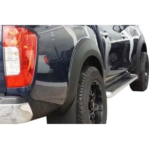 Nissan Navara 2014 Çamurluk Dodik Seti Düz Mat Siyah