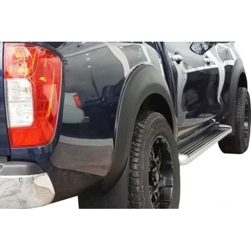 Nissan Navara NP300 AdBlue 2014 Çamurluk Dodik Seti Düz Mat Siyah