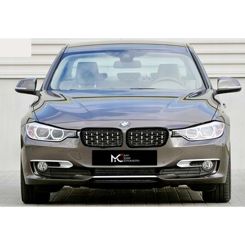 BMW F30 2012+ - Panjur Diamond Stil, Piano Black Çerçeve İç Krom Şerit ABS Set