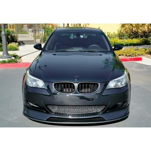 BMW E60 2003+ - Panjur M5 Stil Çift Çizgi, Piano Black Çerçeve İç Yüzey ABS Set