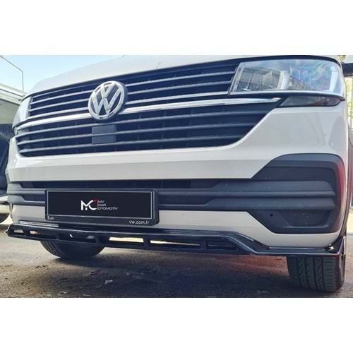 VW Transporter T6.1 2016+ - Ön Lip A Plus+ Elliot V3 Stil, Piano Black Parlak Ürün Yüzeyi, Vkm., Set