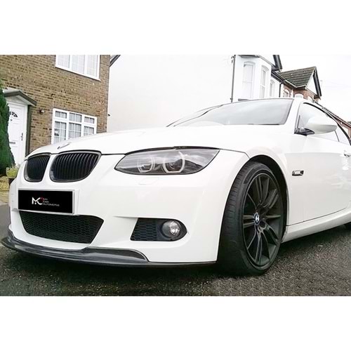BMW E92 2007+ - Tampon Lipi/Ön, Lip A Plus M Sport Arkym V1 Stil, Piano Black Parlak Ürün Yüzeyi, Vakum