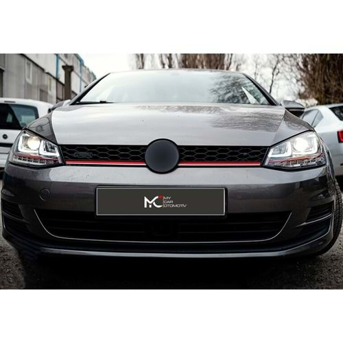 VW Golf Mk7 2012+ - Far GTI 3D Stil Kırmızı Şerit, Mercek, DRL Led Dinamik Kayar Sinyal, Mat Siyah İç Yüzey, PC Set