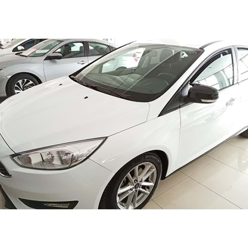 Ford Focus Mk3 2011+ - Ayna Kapağı Batman V1 Stil Yapıştırma, Piano Black Ürün Yüzeyi ABS Set