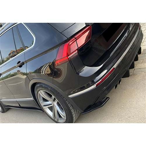 VW Tiguan Mk2 2015+ - Tampon Flap/Arka Yan, A Plus Std. Line/R Line V1 Stil, Piano Black Parlak Ürün Yüzeyi, Vakum, Set