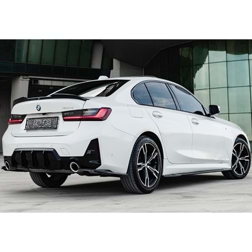 BMW G20 LCI 2022+ - Difüzör/Arka, A Plus M Pack V1 Stil , Piano Black Parlak Ürün Yüzeyi, Vakum