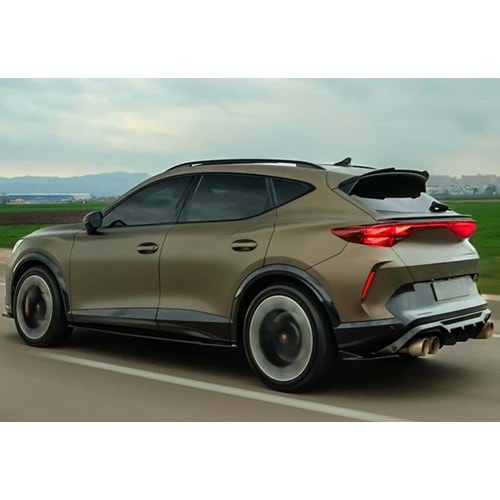 Seat Cupra Formentor Mk1 2020+ - Spoiler, A Plus Cupra V1 Stil, Cam Altı, Piano Black Parlak Ürün Yüzeyi, Vakum