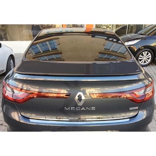 Renault Megane 4 SD 2016+ - Spoiler Oem Anatomik V1 Stil Bagaj Üzeri, Parlak Siyah Ürün Yüzeyi Akrilik