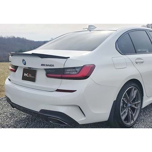 BMW G20 2019+ - Spoiler M4 V2 Stil Bagaj Üzeri, Piano Black Boyalı Ürün Yüzeyi ABS