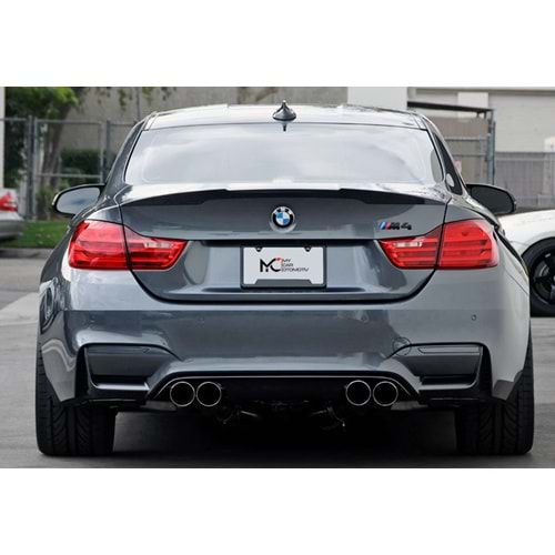 BMW F32 2014+ - Spoiler M4 V1 Stil Bagaj Üzeri, Piano Black Boyalı Ürün Yüzeyi ABS