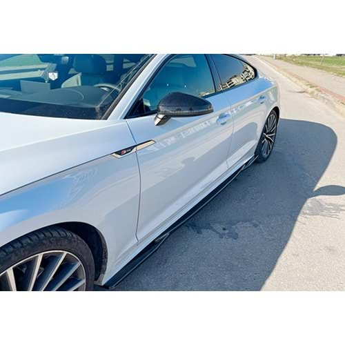 Audi A5 B9 FL SB 2019+ - Marşpiyel Alt Çıta A Plus+ S5/S Line V1 Stil 4 mm, Piano Black Parlak Ürün Yüzeyi, Vkm., Set