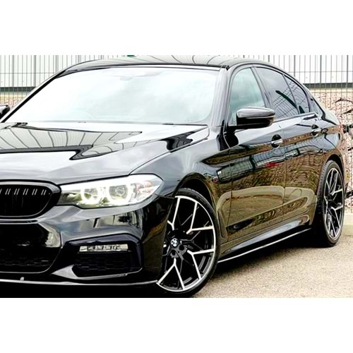 BMW G30 2017+ - Marşpiyel Alt Çıta B Plus Performance V1 Stil 3 mm, Piano Black Ürün Yüzeyi, Vakum, Set