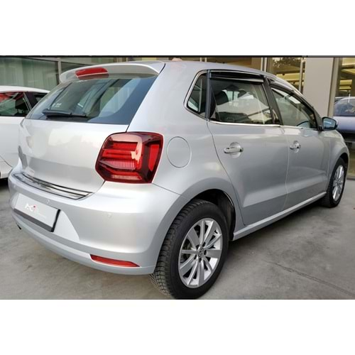 VW Polo Mk5 2009+ - Stop Q2 Stil, Füme Renkli Ürün Yüzeyi, Led Kayar Sinyal, PC, Set