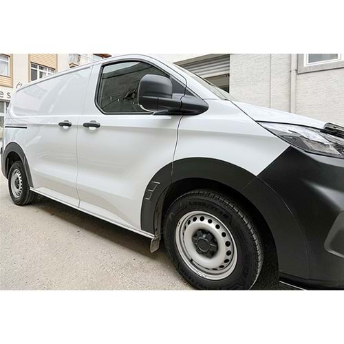 Ford Tran./Tour. Custom Mk2 2023+ - Çamurluk Kaplaması/Üst, A Plus Std. Line V1 Stil, Mat Siyah Ürün Yüzeyi, Vakum, Set