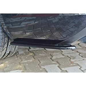 Skoda Octavia RS Mk3 RS 2013+ - Flap/Arka Yan, A Plus RS V1 Stil, Piano Black Ürün Yüzeyi, Vakum, Set