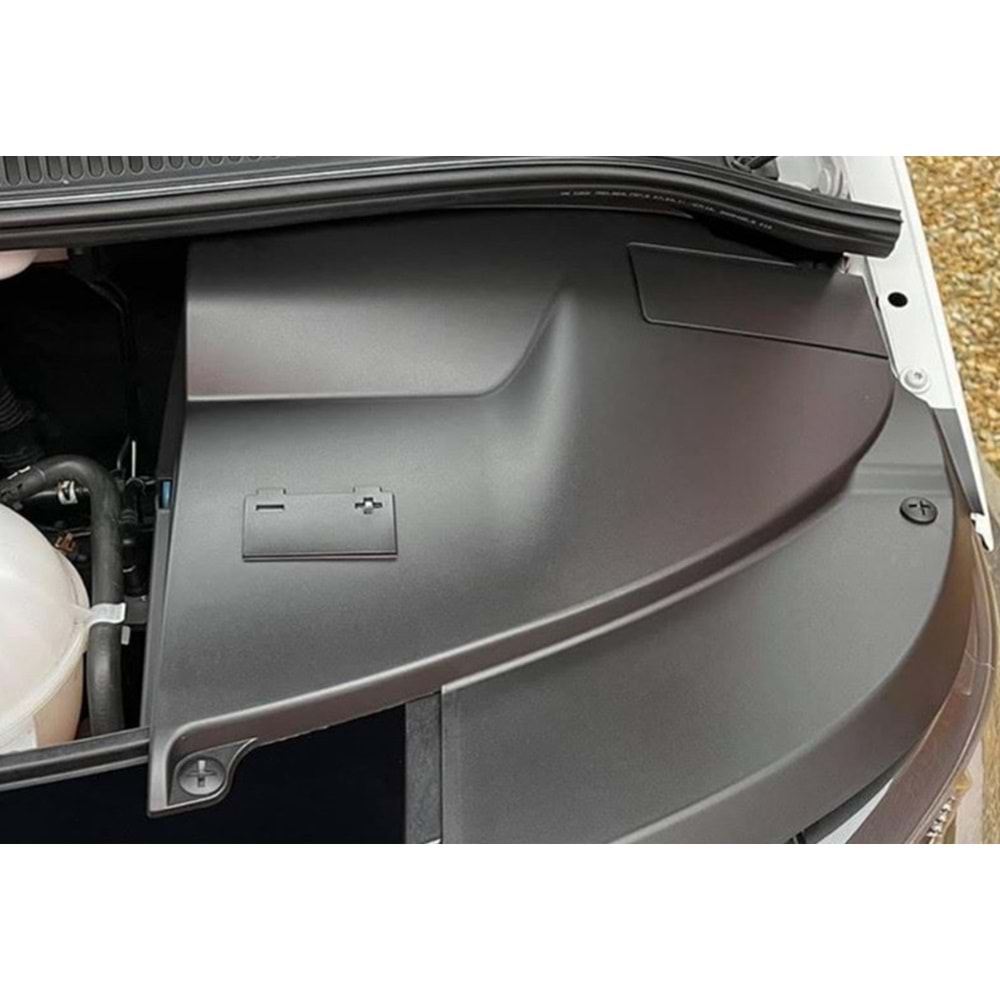 VW Transporter T5.2 2009+ - Akü ve Far Üst Kaplaması, A Plus Oem V1 Stil, Mat Siyah Ürün Yüzeyi, Vakum, Set