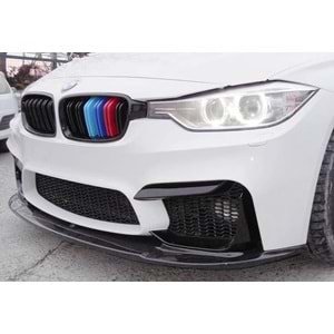 BMW F30 2012+ - Tampon Lipi/Ön, B Plus M3 V1 Stil, Piano Black Ürün Yüzeyi, Vakum
