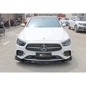 M. Benz W213 FL 2020+ - Tampon Lipi/Ön Flaplı, Brabus V1 Stil, 3 Parça, Piano Black Boyalı Ürün Yüzeyi, ABS