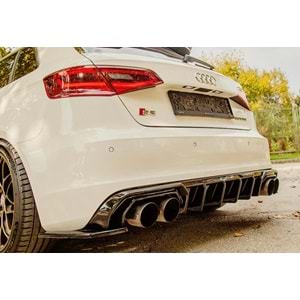 Audi A3 S3 8V SB 2012+ - Tampon Flap/Arka Yan, A Plus S3 V1 Stil, Piano Black Parlak Ürün Yüzeyi, Vakum, Set