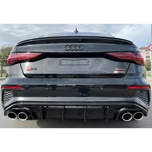Audi A3 S 8Y SD 2020+ - Difüzör/Arka, A Plus S3/S Line V1 Stil, Piano Black Parlak Ürün Yüzeyi, Vakum