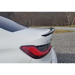 BMW G20 2019+ - Spoiler M4 V2 Stil, Bagaj Üzeri, Piano Black Boyalı Ürün Yüzeyi, ABS