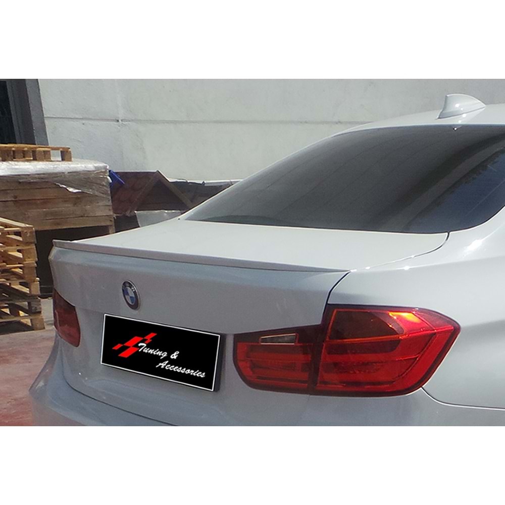 BMW F30 2012+ - Spoiler M3 V2 Stil, Bagaj Üzeri, Piano Black Boyalı Ürün Yüzeyi, ABS