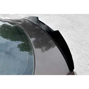 Audi A5 B8 SB 2007+ - Spoiler M4 V2 Stil, Bagaj Üzeri, Piano Black Boyalı Ürün Yüzeyi, ABS