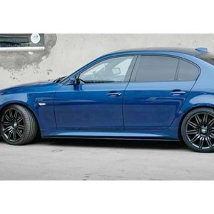 BMW E60 2003+ - Marşpiyel Çıta/Alt, B Plus M5 V1 Stil, 3 mm, Piano Black Ürün Yüzeyi, Vakum, Set