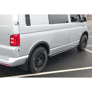 VW Transporter T6.1 2016+ - Çamurluk Kaplaması/Üst, A Plus Oem V1 Stil, Mat Siyah Ürün Yüzeyi, Vakum, Set
